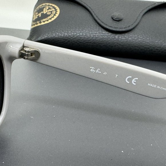 Ray Ban Junior RJ 9052SS Small Kids  Toddler Sunglasses Berry 47 [] 15 125 - Picture 4 of 13